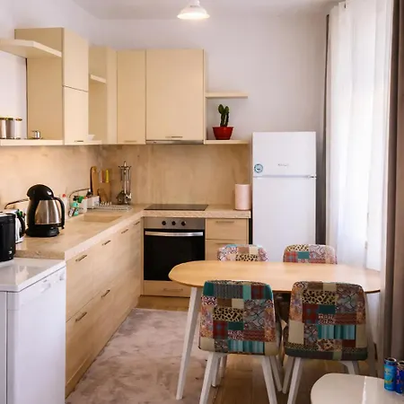 Casa With Free Parking Διαμέρισμα *