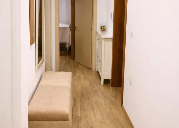 Casa With Free Parking Appartamento